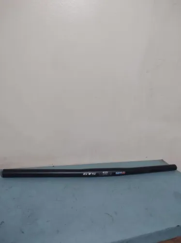 Guidão GTS GHR01 25.4mm 580mm alumínio anodizado preto 