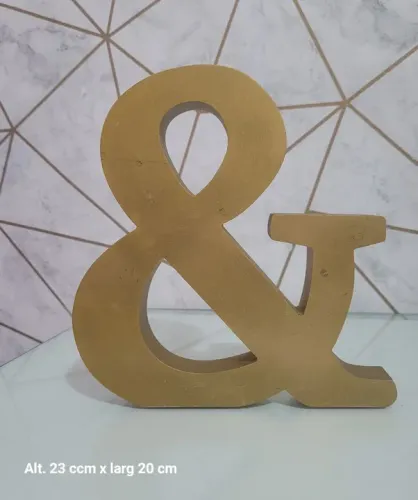 Letra & Decorativa Dourada 23cm