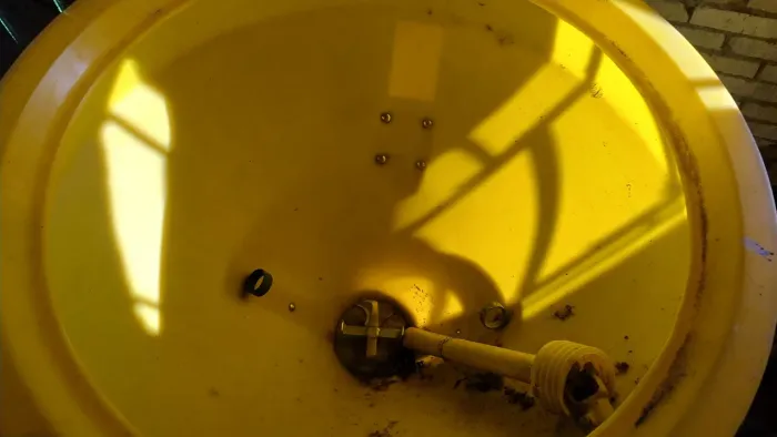 Adubadora a lanço mq600