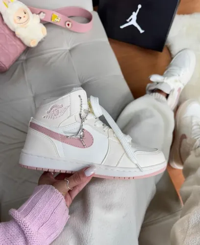 Air Jordan 1 Mid Pink - 34 ao 39