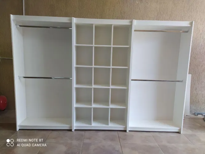 CLOSET CABIDEIRO DUPLO COLMEIA 12 NICHOS 