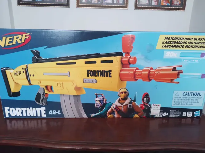 Nerf Fortnite AR-L item de colecionador praticamente nova