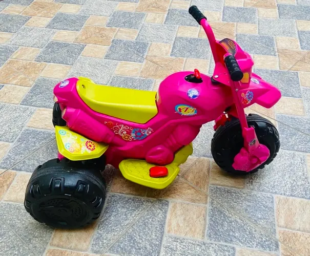 Moto Elétrica Bandeirante XT3 Rosa