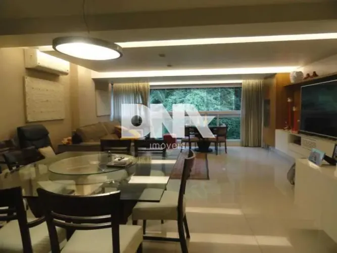 Apartamento : / Residencial / Icaraí