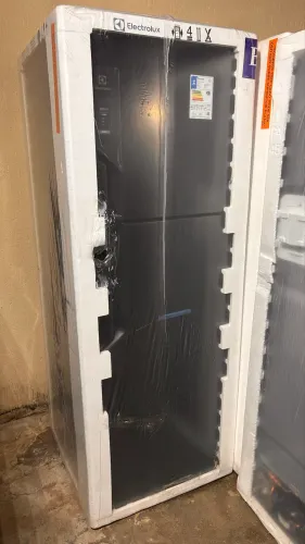 GELADEIRA 480 LITROS BLACK TOP FREEZER 