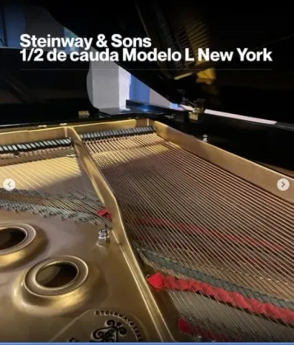 Segundo Piano: Piano Steinway & Sons 1/2 Cauda Modelo A Inclui Banqueta