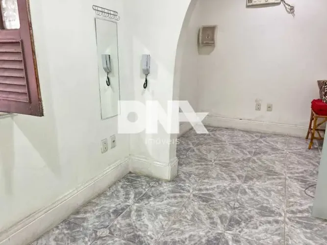 Casa de rua : / Residencial / Botafogo