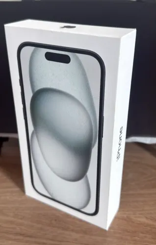 iPhone 15 256GB