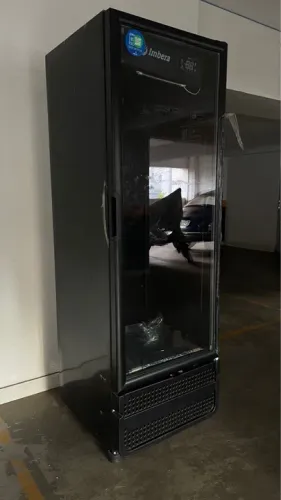 Locação Aluguel Freezer cervejeiro Imbera de 530 litros preto cervejeiro e freezer