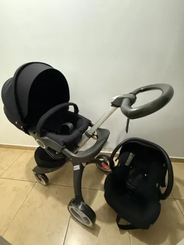 Carrinho de bebê Stokke Xplory + Bebê conforto Maxi Cosi