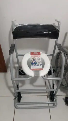 Cadeira de Banho reformada 