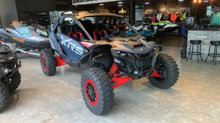 Can-Am Maverick R Xrs Smart-Shox - 2025