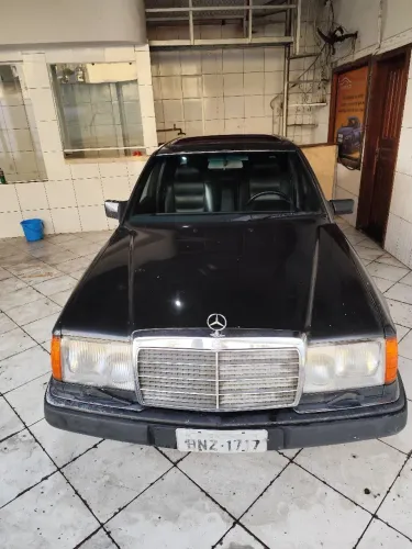 Mercedes-Benz 300-E 3 1991