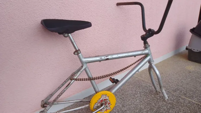 Quadro de bicicleta antigo aro 20
