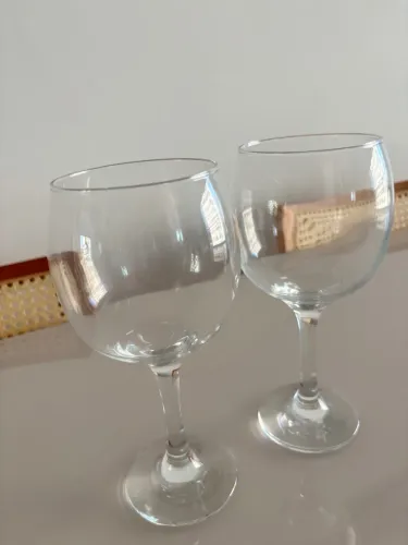 Duas taças de cristal novas nunca utilizadas