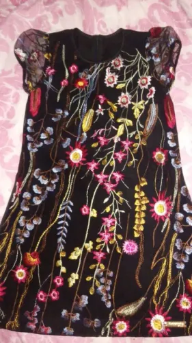 Vestido Infantil Floral Bordado