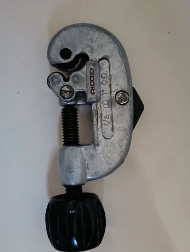 Cortador de tubos REDGID