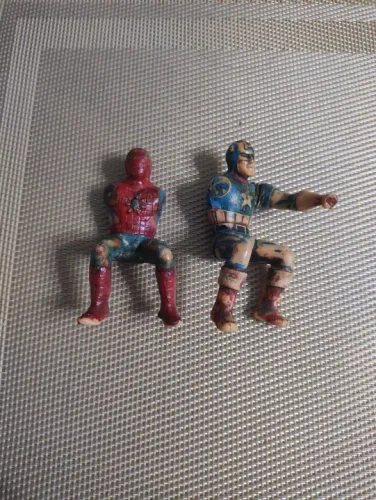 Bonecos Homem Aranha & Capitão America da Lancha Gulliver Anos 80