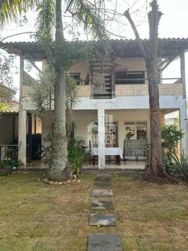 Casa com 3 quartos à venda, 360 m² por R$ 1.330.000 - Piratininga - Niterói/RJ