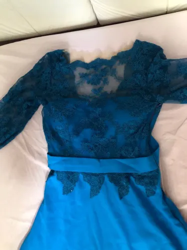 Vestido de Festa Azul Tiffany com Renda