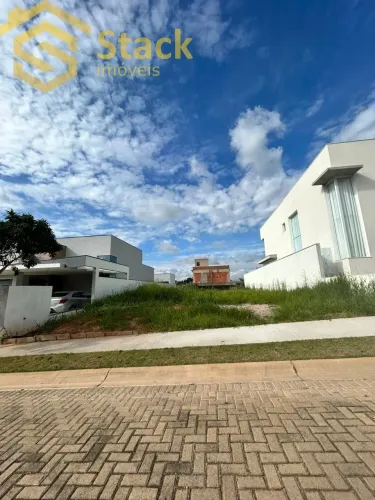 TERRENO PLANO À VENDA COM 360 M² NO CONDOMÍNIO FECHADO PECAN EM ITUPEVA-SP!