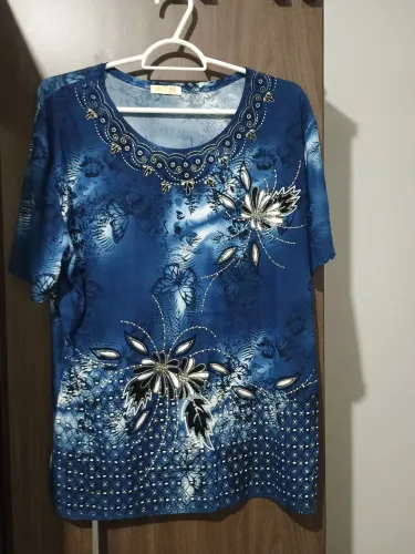 Blusa estilosa