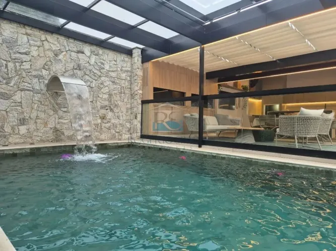 Linda casa no Condomínio Garden Ville - Com 04 suítes e espaço gourmet com piscina aquecid