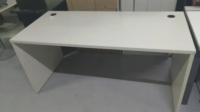 Mesa de Escritório Retangular