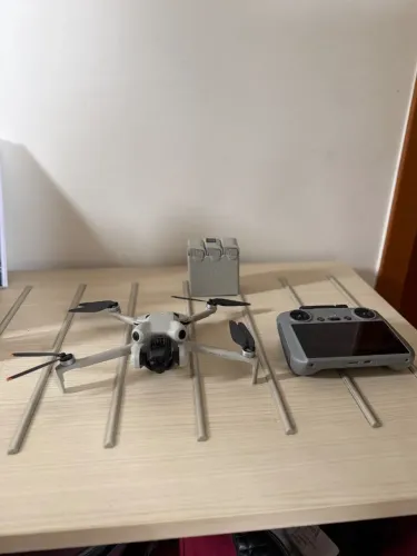 Drone DJI mini 4 pro