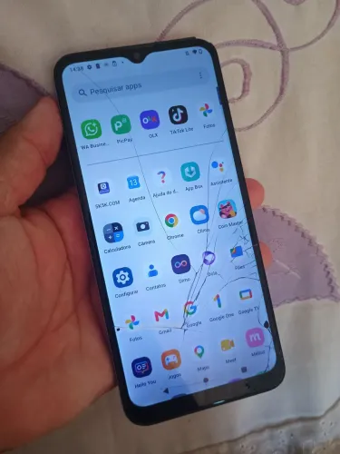 Vendo moto g30 128 GB tricado funcionando perfeitamente 