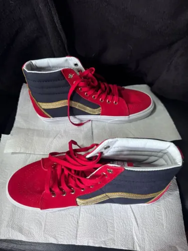 Tênis VANS Capitã Marvel - Edição Limitada - Nunca Usado - Na Cx - Unissex - Desapegando 