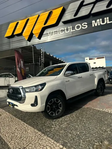 Toyota Hilux CD SRV 4X4 2.8 TDI Diesel Aut. 2022