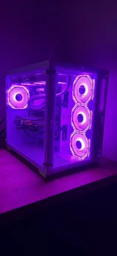 PC GAMER MUITO FORTE ( ACEITO TROCA )