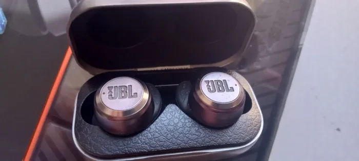 Fones JBL original T280 plus tws p peças ou concerto