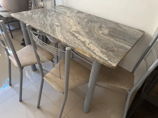 Mesa retangular inox 4 cadeiras 