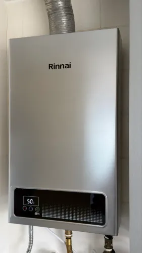 Aquecedor Gás Natural Rinnai Digital 15 Litros Prateado 110/220v Gn