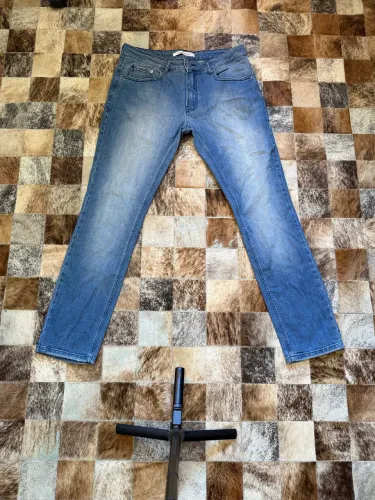 Calça Calvin Klein Nova 