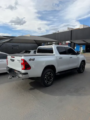 Toyota Hilux CD SRX 4X4 2.8 TDI 16V Diesel Aut. 2026