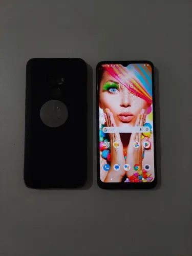 Moto E7 plus novinho todo original única dona