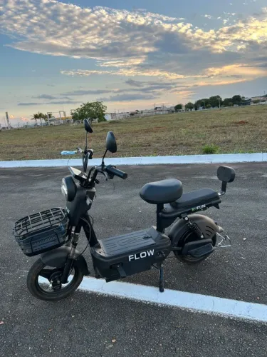 Scooter elétrica 
