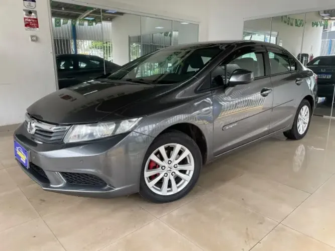 Honda Civic Sedan LXS 1.8/1.8 Flex 16V Mec. 4P 2012