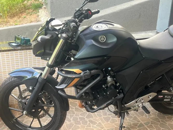 Yamaha fazer 250 2024, Capacete de brinde