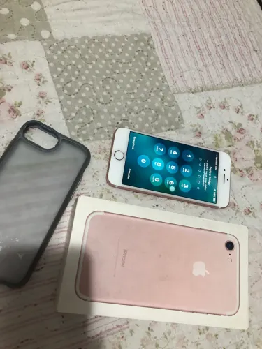 iPhone 7 rose gold 