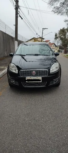 Fiat Linea Essence Dualogic 1.8 Flex 16V 4P 2012