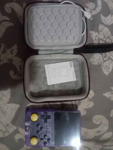 Console R36S portátil tunado