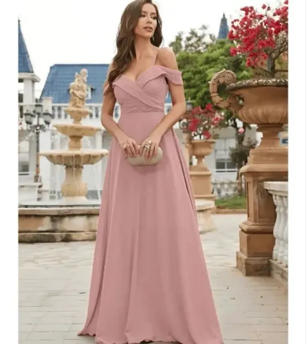 Vestido longo, ombro a ombro elegante