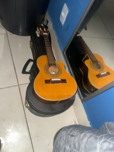 Cavaquinho Gianini flat