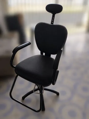 Cadeira Para Barbearia/ Tem conversar no Valor