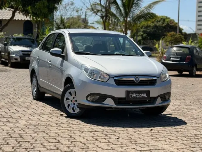 Fiat Grand Siena Attrac. 1.4 EVO F.flex 8V 2013