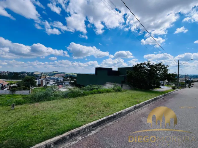 Excelente Terreno à venda em condomínio residencial de Mairiporã
